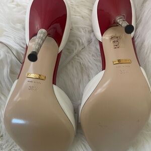 Gucci pumps